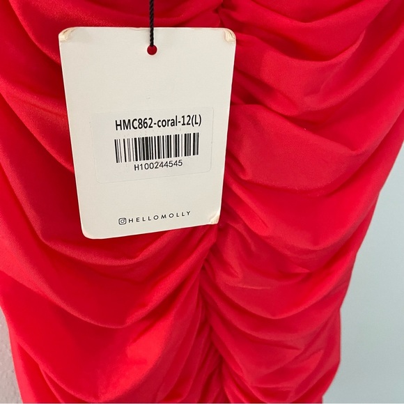 HELLO MOLLY NIGHTS IN IOS HALTER MINI DRESS
CORAL size 8 large NWT - Picture 9 of 16